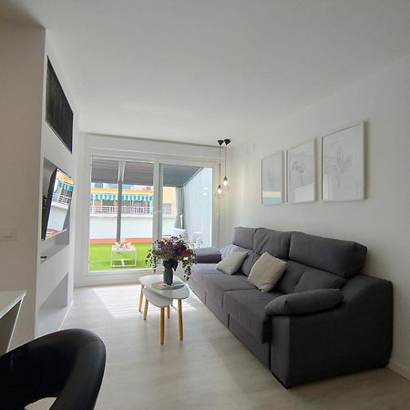 Casa Mallen, Con Amplia Terraza, En El Barrio De Nervion Seville Luaran gambar